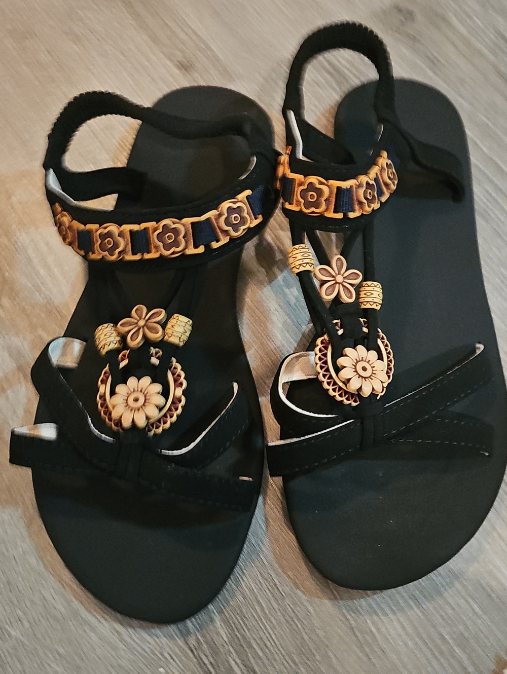 Black Women's Floral Beaded Sandals
